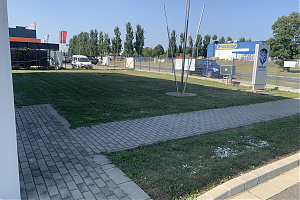 Szipress Kft. - Raktári zöldterület kezelés Szombathelyen